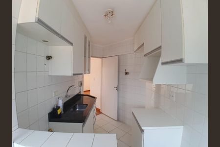 Apartamento à venda com 64m², 2 quartos e 1 vaga