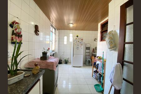 Apartamento à venda com 130m², 3 quartos e sem vaga