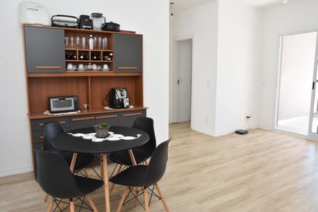 Sala de apartamento à venda com 2 quartos, 67m² em Medeiros, Jundiaí