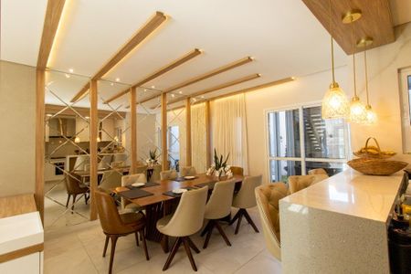 Casa de condomínio à venda com 320m², 3 quartos e 4 vagas Casa de condomínio à venda com 320m², 3 quartos e 4 vagasSala de Jantar