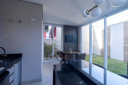 Casa de condomínio à venda com 320m², 3 quartos e 4 vagas Casa de condomínio à venda com 320m², 3 quartos e 4 vagasÁrea gourmet