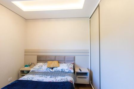 Casa de condomínio à venda com 320m², 3 quartos e 4 vagas Casa de condomínio à venda com 320m², 3 quartos e 4 vagasQUarto 2