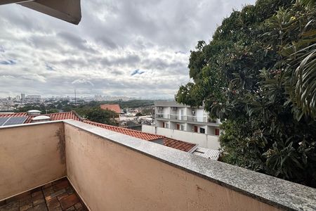 Casa para alugar com 60m², 2 quartos e 1 vaga Casa para alugar com 60m², 2 quartos e 1 vagaÁrea de serviço