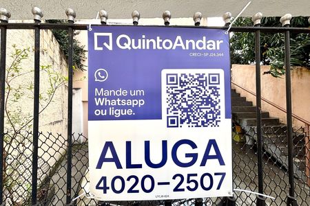 Fechada  de casa para alugar com 2 quartos, 60m² em Jardim Jaú (zona Leste), São Paulo