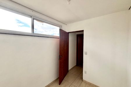 Casa para alugar com 60m², 2 quartos e 1 vaga Casa para alugar com 60m², 2 quartos e 1 vagaQuarto 1