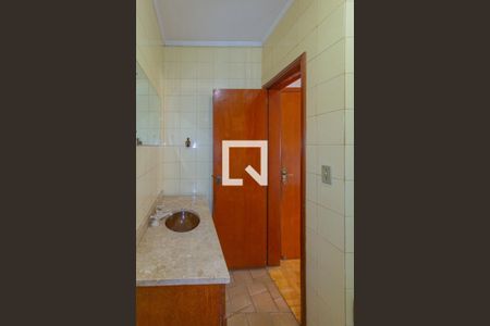 Casa para alugar com 300m², 4 quartos e 2 vagas