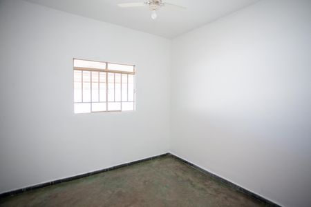 Casa para alugar com 60m², 2 quartos e 1 vaga Casa para alugar com 60m², 2 quartos e 1 vagaQuarto 2