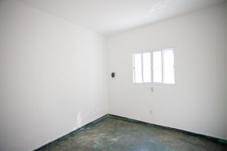 Quarto 1 de casa para alugar com 2 quartos, 60m² em São Luiz, Contagem