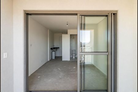 Studio à venda com 26m², 1 quarto e sem vaga Studio à venda com 26m², 1 quarto e sem vagaVaranda