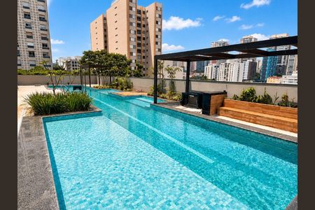 Studio à venda com 26m², 1 quarto e sem vaga Studio à venda com 26m², 1 quarto e sem vagaPiscina