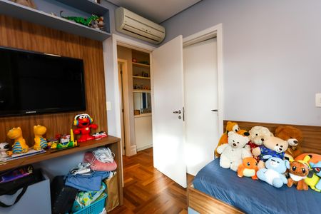 Apartamento à venda com 127m², 3 quartos e 3 vagas Apartamento à venda com 127m², 3 quartos e 3 vagasSuíte 1