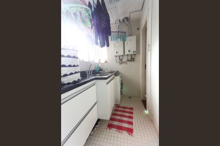 Apartamento à venda com 127m², 3 quartos e 3 vagas Apartamento à venda com 127m², 3 quartos e 3 vagasÁrea de Serviço