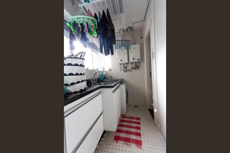 Apartamento à venda com 127m², 3 quartos e 3 vagas Apartamento à venda com 127m², 3 quartos e 3 vagasÁrea de Serviço