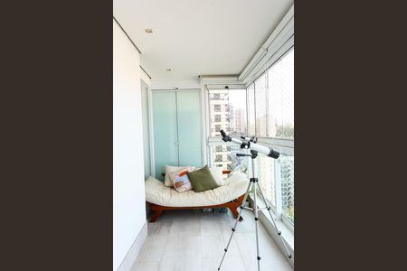 Apartamento à venda com 127m², 3 quartos e 3 vagas Apartamento à venda com 127m², 3 quartos e 3 vagasVaranda
