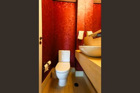 Apartamento à venda com 127m², 3 quartos e 3 vagas Apartamento à venda com 127m², 3 quartos e 3 vagasLavabo
