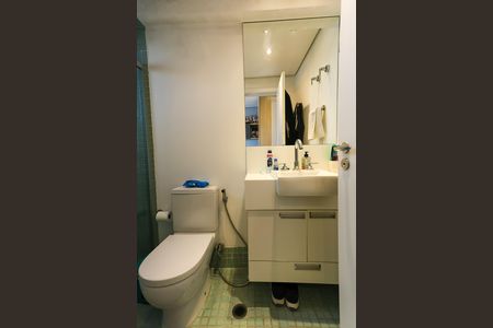 Apartamento à venda com 127m², 3 quartos e 3 vagas Apartamento à venda com 127m², 3 quartos e 3 vagasBanheiro da Suíte 2