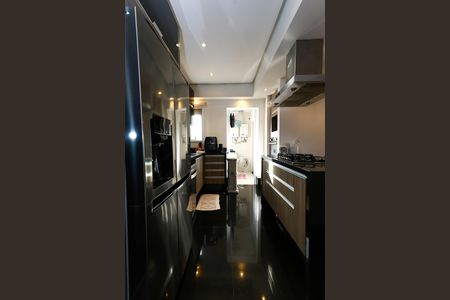 Apartamento à venda com 127m², 3 quartos e 3 vagas Apartamento à venda com 127m², 3 quartos e 3 vagasCozinha