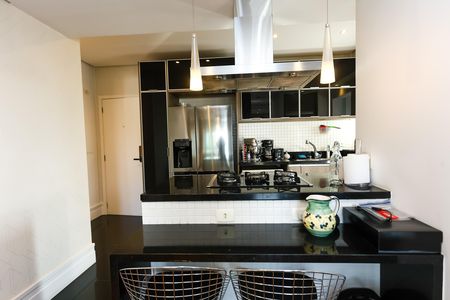 Apartamento à venda com 127m², 3 quartos e 3 vagas Apartamento à venda com 127m², 3 quartos e 3 vagasCozinha