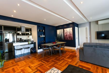 Apartamento à venda com 127m², 3 quartos e 3 vagas Apartamento à venda com 127m², 3 quartos e 3 vagasSala