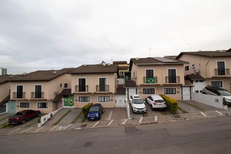 Casa de condomínio para alugar com 120m², 3 quartos e 2 vagas Casa de condomínio para alugar com 120m², 3 quartos e 2 vagasVista da Suíte