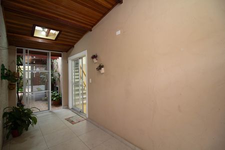 Casa de condomínio para alugar com 120m², 3 quartos e 2 vagas Casa de condomínio para alugar com 120m², 3 quartos e 2 vagasHall de entrada