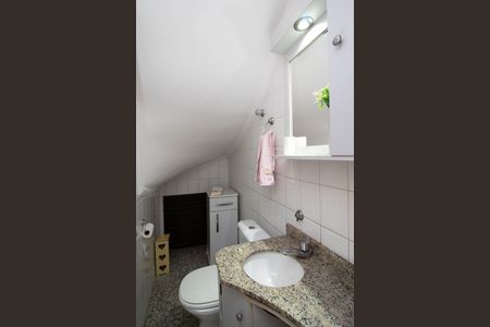 Casa de condomínio para alugar com 120m², 3 quartos e 2 vagas Casa de condomínio para alugar com 120m², 3 quartos e 2 vagasLavabo