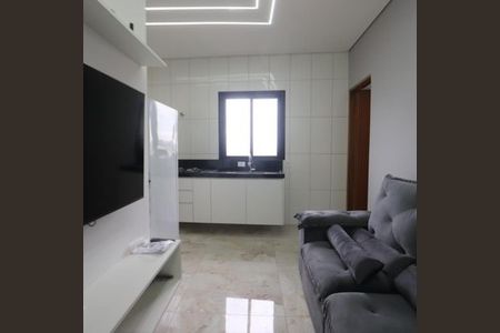 Apartamento para alugar com 2 quartos, 34m² em Parque Santa Madalena, São Paulo