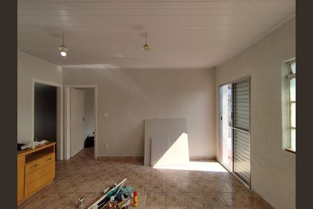 Sala  de casa para alugar com 2 quartos, 150m² em Vila Nair, São Paulo