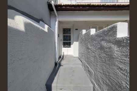 Casa para alugar com 150m², 2 quartos e sem vaga Casa para alugar com 150m², 2 quartos e sem vagaFachada