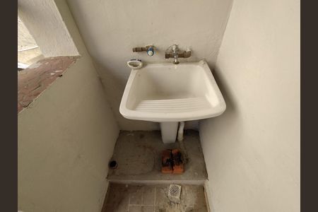Área de Serviço de casa para alugar com 2 quartos, 150m² em Vila Nair, São Paulo
