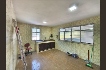 Cozinha de casa para alugar com 4 quartos, 280m² em Taquara, Rio de Janeiro