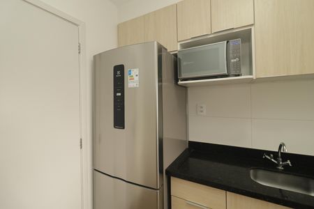 Cozinha de apartamento para alugar com 2 quartos, 40m² em Vila Independencia, São Paulo