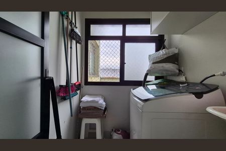 Apartamento à venda com 97m², 3 quartos e 2 vagas Apartamento à venda com 97m², 3 quartos e 2 vagasLavanderia