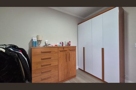 Apartamento à venda com 97m², 3 quartos e 2 vagas Apartamento à venda com 97m², 3 quartos e 2 vagasQuarto