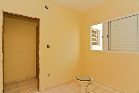 Quarto 2 de casa para alugar com 2 quartos, 90m² em Parque Peruche, São Paulo