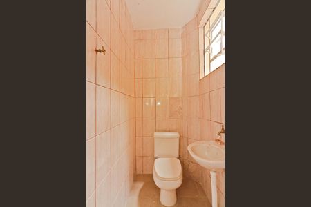 Banheiro 2 de casa para alugar com 2 quartos, 90m² em Parque Peruche, São Paulo