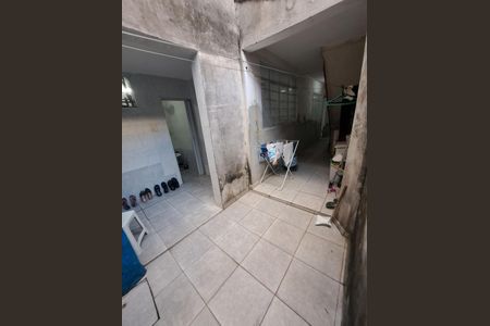 Área externa de casa à venda com 3 quartos, 135m² em Parque Edu Chaves, São Paulo