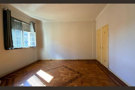 Apartamento à venda com 90m², 3 quartos e sem vaga Apartamento à venda com 90m², 3 quartos e sem vagaQuarto
