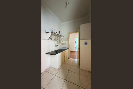 Cozinha de apartamento à venda com 3 quartos, 90m² em Centro, Belo Horizonte