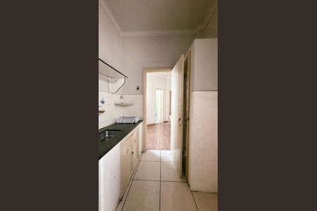 Cozinha de apartamento à venda com 3 quartos, 90m² em Centro, Belo Horizonte