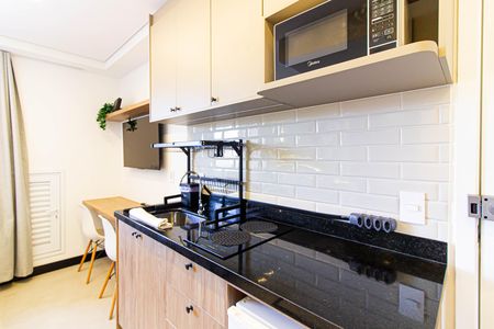 Cozinha de kitnet/studio à venda com 1 quarto, 20m² em Lapa, São Paulo