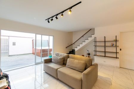 Sala  de casa para alugar com 3 quartos, 175m² em Jardim Prudência, São Paulo