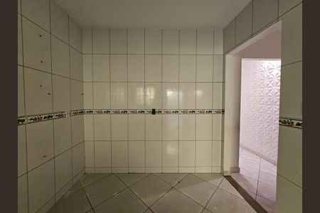 Casa para alugar com 70m², 2 quartos e 2 vagas Casa para alugar com 70m², 2 quartos e 2 vagasCozinha
