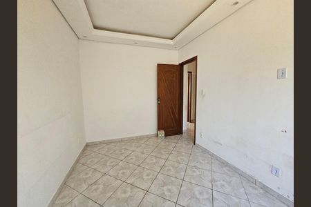 Casa para alugar com 70m², 2 quartos e 2 vagas Casa para alugar com 70m², 2 quartos e 2 vagasQuarto 2