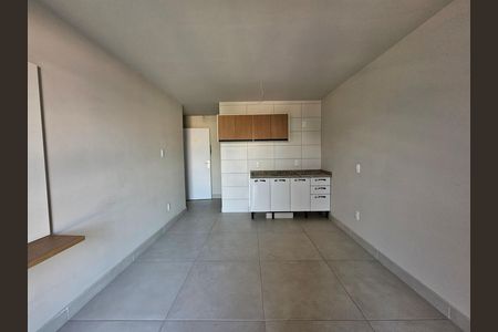 Cozinha de apartamento para alugar com 1 quarto, 22m² em Posse, Nova Iguaçu