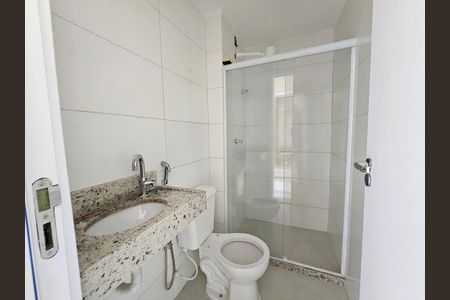 Banheiro de apartamento para alugar com 1 quarto, 22m² em Posse, Nova Iguaçu