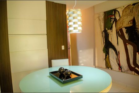 Apartamento para alugar com 85m², 2 quartos e 2 vagas