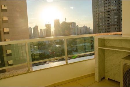 Apartamento para alugar com 2 quartos, 85m² em Setor Bueno, Goiânia