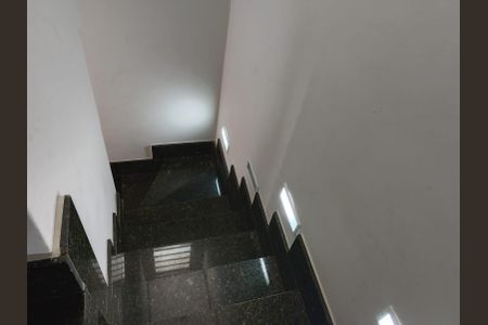 Casa de condomínio para alugar com 95m², 3 quartos e 2 vagas