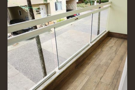Casa de condomínio para alugar com 95m², 3 quartos e 2 vagas